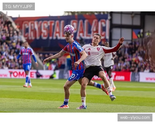 实时战报:斯特拉斯堡快速反击得手,客场1-0领先欧塞尔 实时战报:斯特拉斯堡快速反击得手,客场1-0领先欧塞尔