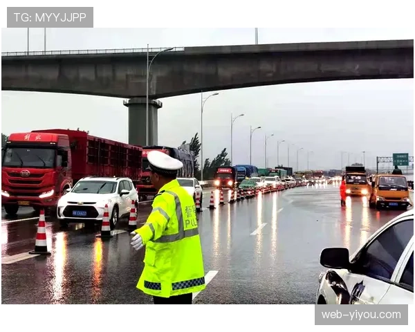 气象部门发布暴雨红色预警，皇马vs加的斯比赛或被迫推迟